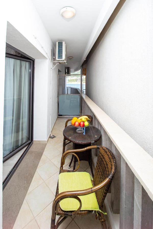 Apartment Studio Premier Rafajlovići Buitenkant foto