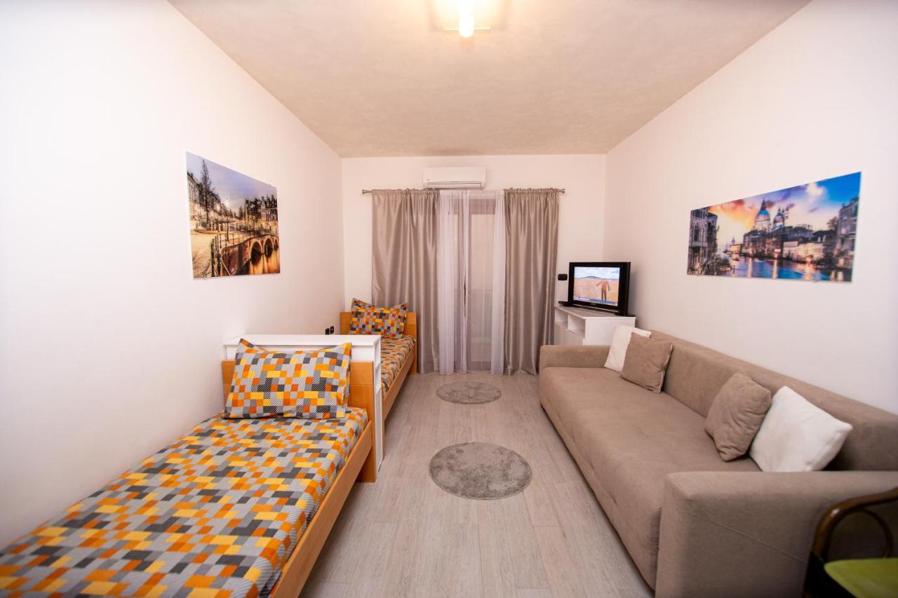 Apartment Studio Premier Rafajlovići Buitenkant foto
