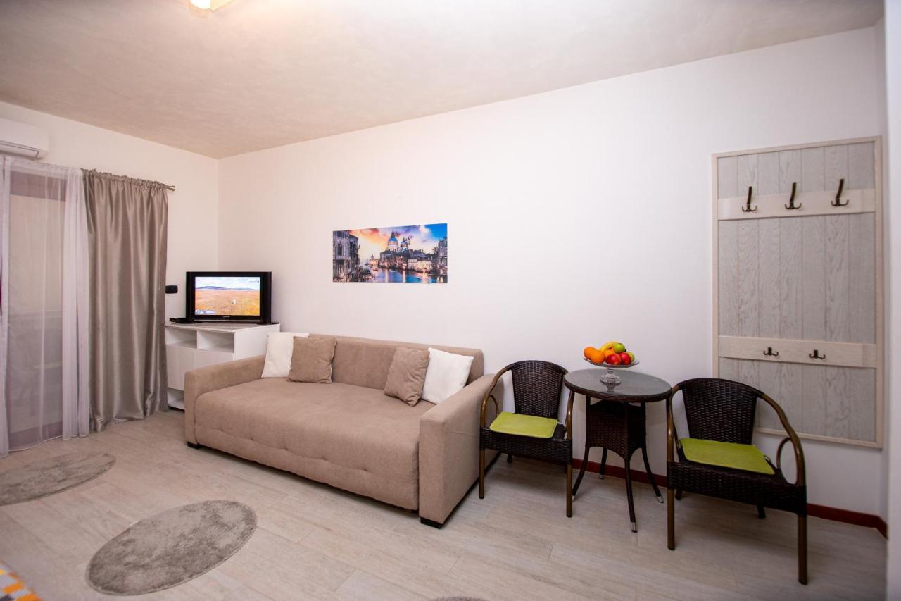 Apartment Studio Premier Rafajlovići Buitenkant foto