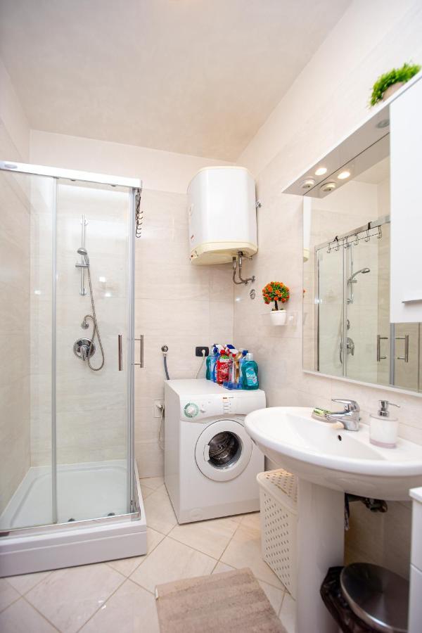 Apartment Studio Premier Rafajlovići Buitenkant foto