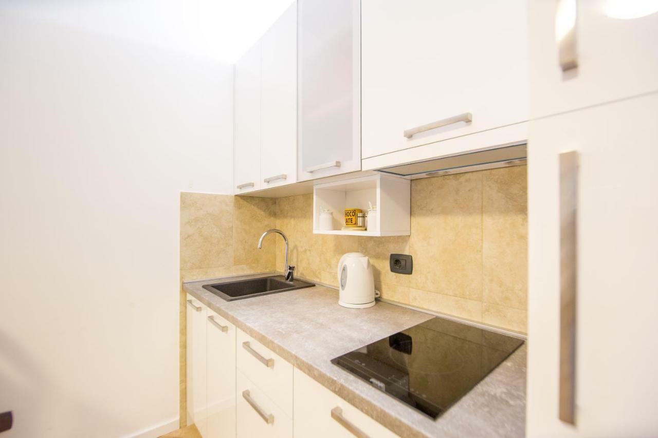 Apartment Studio Premier Rafajlovići Buitenkant foto