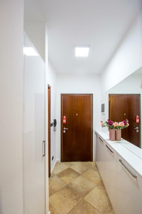 Apartment Studio Premier Rafajlovići Buitenkant foto